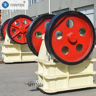 PE600x900 Steenbreker 100t/h Kaakbreker Machine Voor Steen Rots