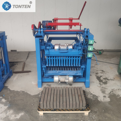 Machines voor het maken van bakstenen van klei-cement Automatische bakstenenvormmachine