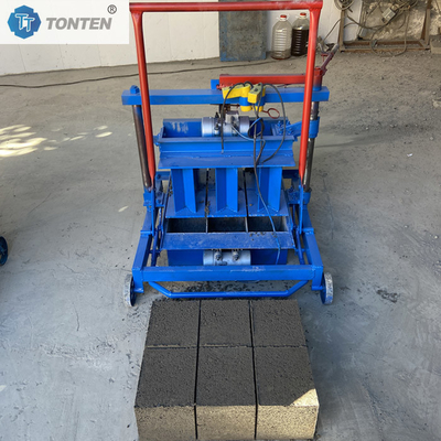 Machine voor het maken van bakstenen in Ghana