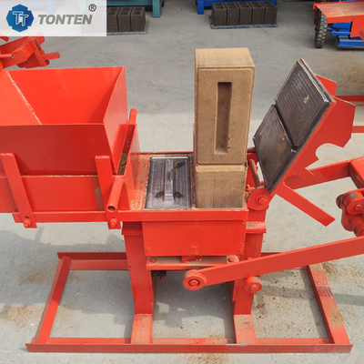 China Kleine handmatige beton cement blok bakstenen maken machine te koop