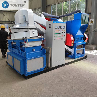 Multimateriaalverwerkingsmachine voor het recyclen van koperschroot