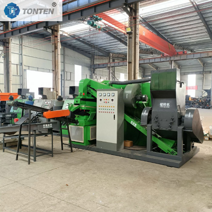 Splijtmachine voor het scheiden van koper en kunststof en het recyclen van koperdraad